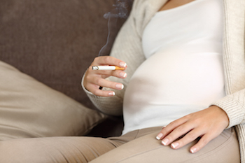 SMOKING ALL THROUGH PREGNANCY: GIVE YOUR CHILD A CHANCE TO HAVE THE CHOICE.