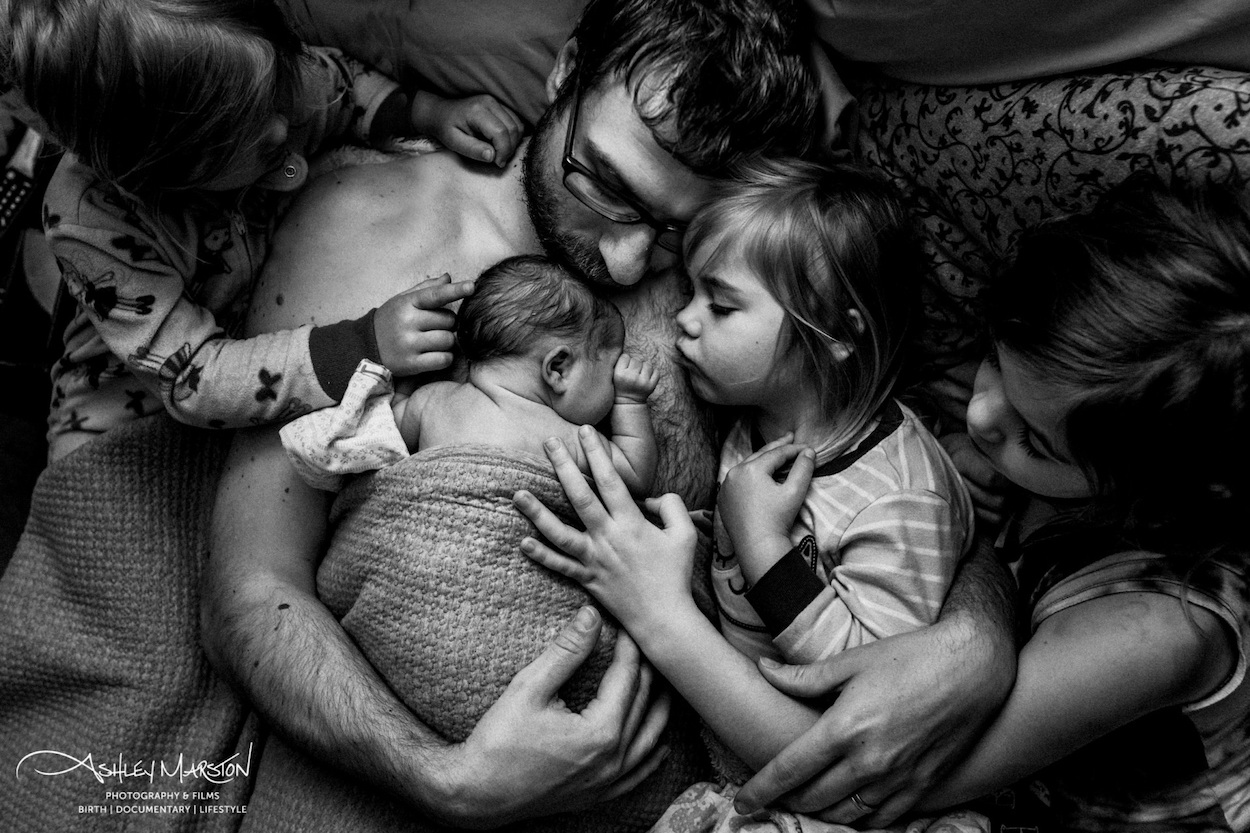 These are the best birth photos of 2021—and they’re breathtaking