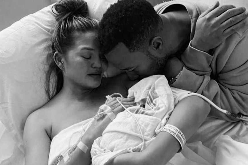 11 Celebrity Miscarriages: Strong Women Open Up
