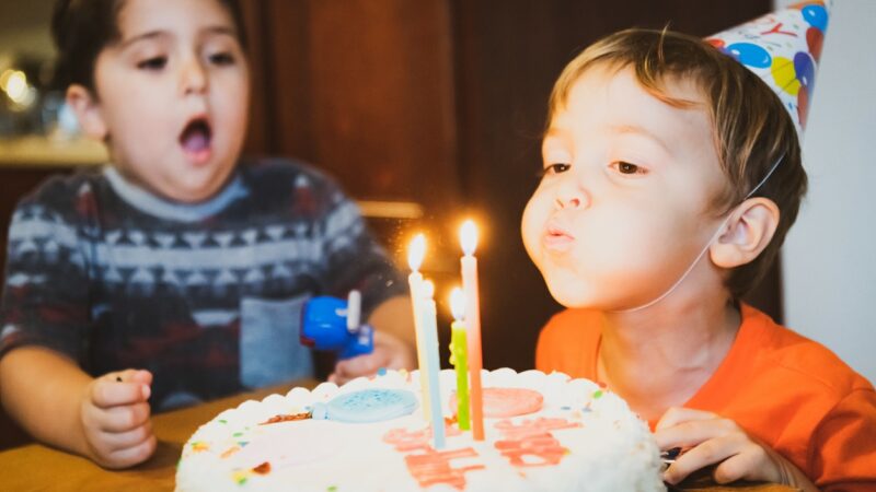 Old-School Birthday Parties Should Come Back . . . Here’s Why