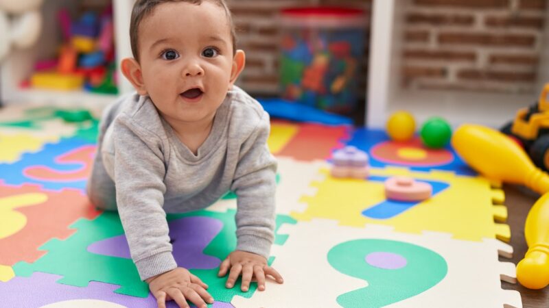 When Do Babies Start Crawling?