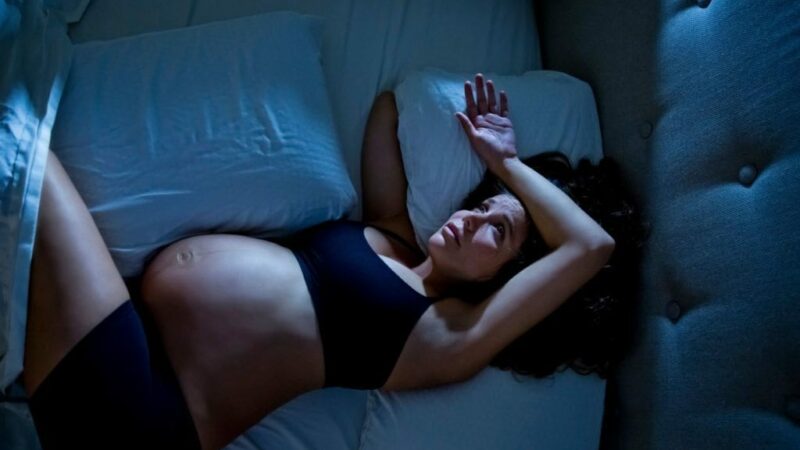 Tips and Tricks for Battling Pregnancy Insomnia