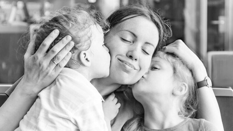 A Letter to the Stranger Who Told Me I’m a Great Mom: Thank You