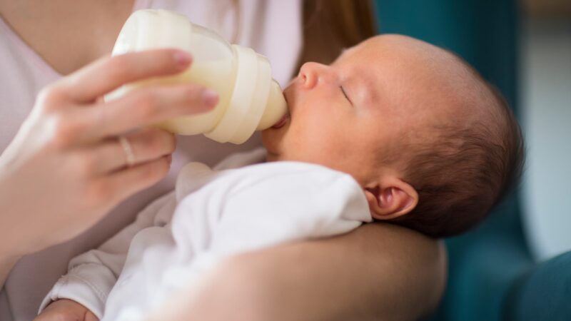Combination Feeding: Supplementing Breast Milk With Formula